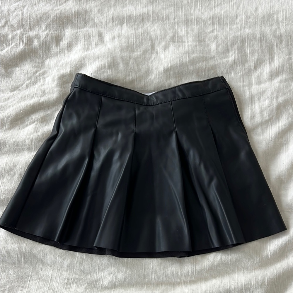 Zara Black Mini Skater Skirt